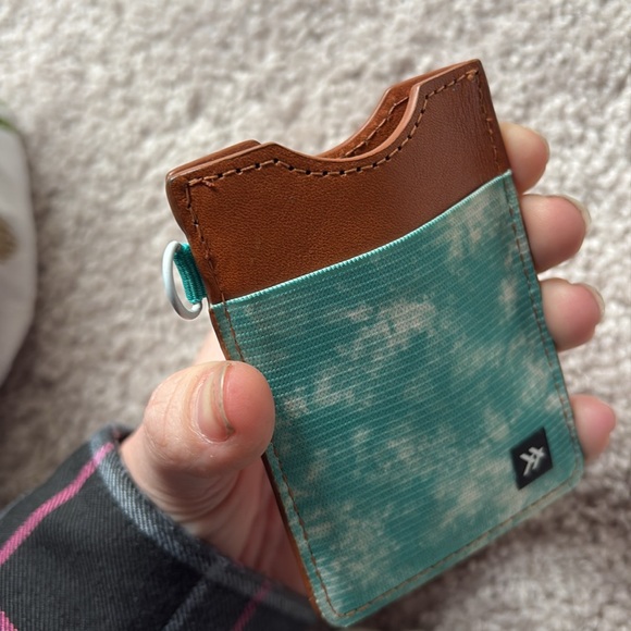 Thread card wallet - Picture 4 of 5